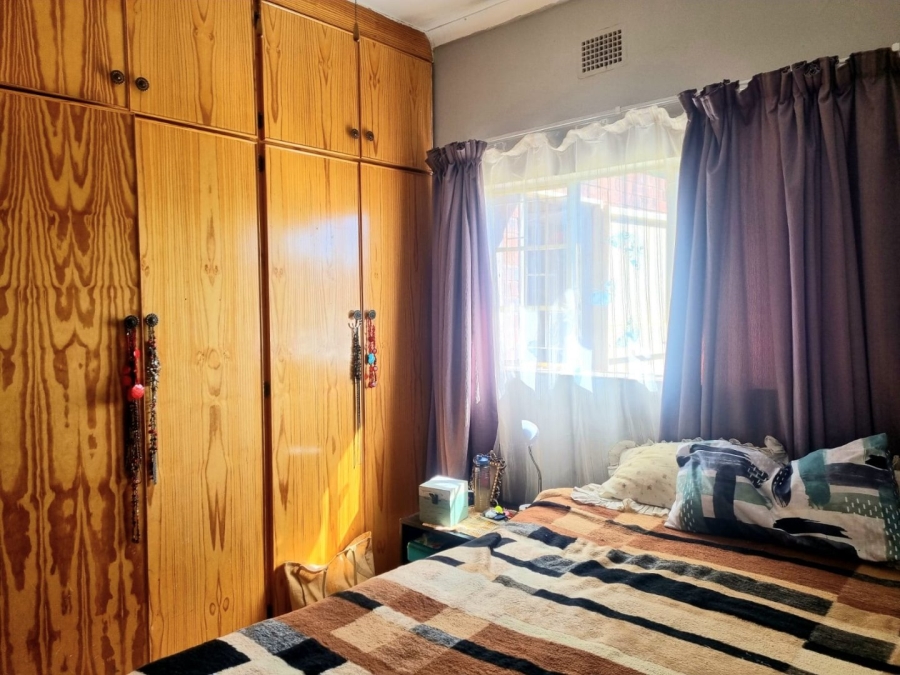 3 Bedroom Property for Sale in Heuwelsig Northern Cape